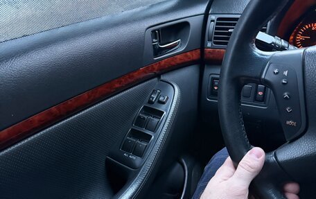 Toyota Avensis III рестайлинг, 2005 год, 820 000 рублей, 29 фотография