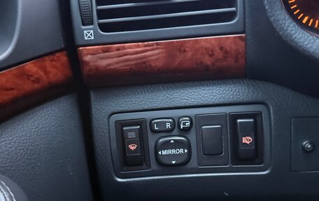 Toyota Avensis III рестайлинг, 2005 год, 820 000 рублей, 32 фотография