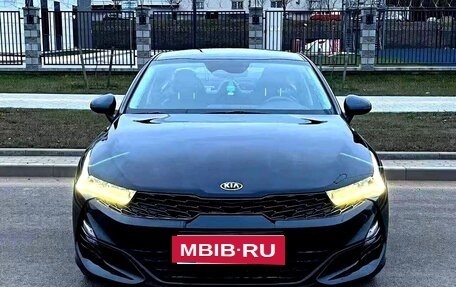 KIA K5, 2021 год, 2 200 000 рублей, 7 фотография