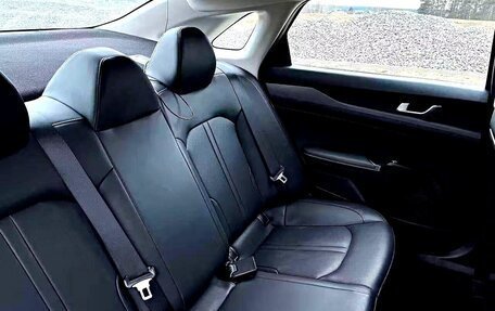 KIA K5, 2021 год, 2 200 000 рублей, 15 фотография