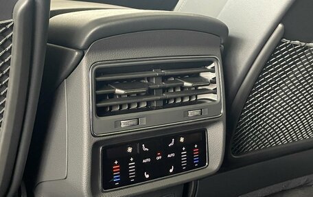 Audi Q8 I, 2025 год, 15 990 000 рублей, 6 фотография