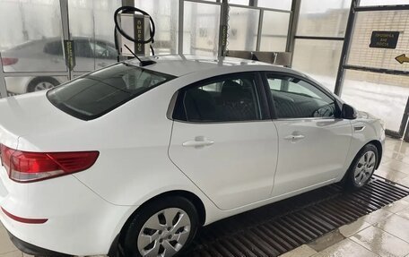 KIA Rio III рестайлинг, 2017 год, 1 320 000 рублей, 9 фотография