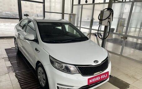 KIA Rio III рестайлинг, 2017 год, 1 320 000 рублей, 4 фотография