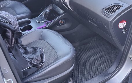 Hyundai ix35 I рестайлинг, 2012 год, 1 200 000 рублей, 3 фотография