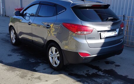 Hyundai ix35 I рестайлинг, 2012 год, 1 200 000 рублей, 10 фотография