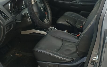 Mitsubishi ASX I рестайлинг, 2012 год, 900 000 рублей, 15 фотография