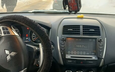 Mitsubishi ASX I рестайлинг, 2012 год, 900 000 рублей, 13 фотография