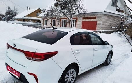 KIA Rio IV, 2017 год, 1 100 000 рублей, 4 фотография