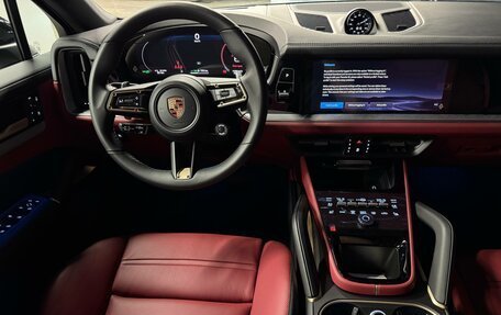 Porsche Cayenne III, 2025 год, 18 500 000 рублей, 15 фотография