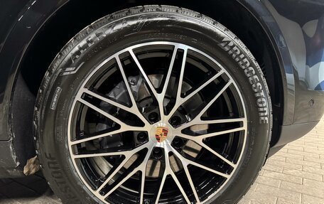 Porsche Cayenne III, 2025 год, 18 500 000 рублей, 30 фотография