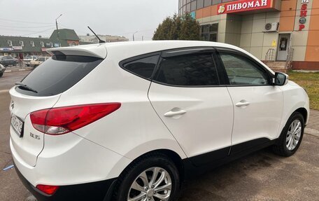 Hyundai ix35 I рестайлинг, 2012 год, 1 050 000 рублей, 4 фотография