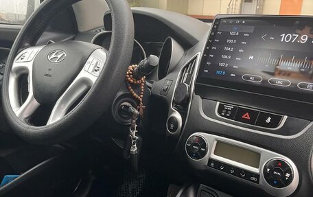 Hyundai ix35 I рестайлинг, 2012 год, 1 050 000 рублей, 11 фотография