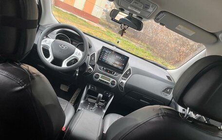 Hyundai ix35 I рестайлинг, 2012 год, 1 050 000 рублей, 18 фотография