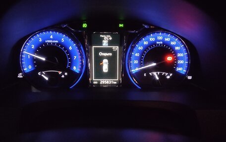 Toyota Camry, 2017 год, 1 870 000 рублей, 5 фотография