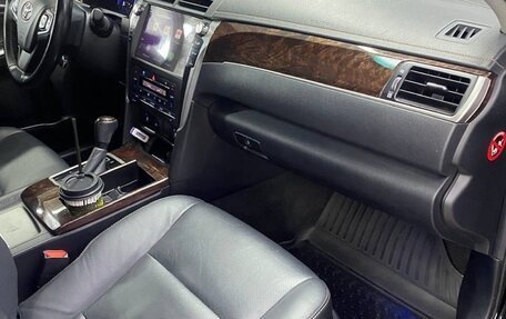 Toyota Camry, 2017 год, 2 199 000 рублей, 5 фотография