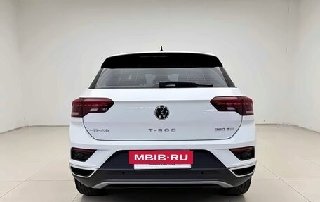 Volkswagen T-Roc I, 2022 год, 1 836 000 рублей, 5 фотография