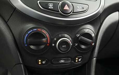 Hyundai Solaris II рестайлинг, 2016 год, 938 000 рублей, 14 фотография