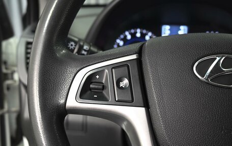 Hyundai Solaris II рестайлинг, 2016 год, 938 000 рублей, 17 фотография