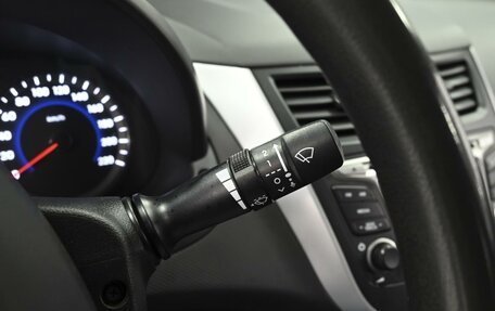 Hyundai Solaris II рестайлинг, 2016 год, 938 000 рублей, 16 фотография