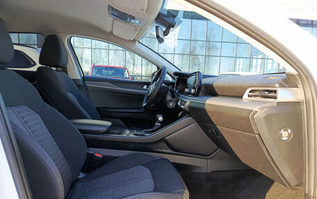 KIA K5, 2021 год, 2 090 000 рублей, 15 фотография