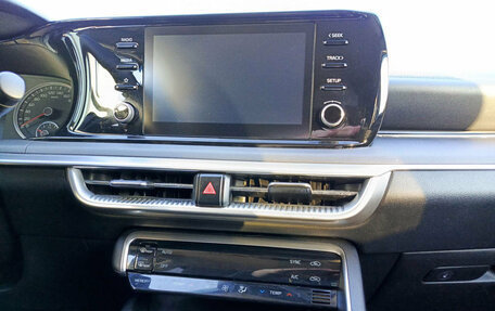 KIA K5, 2021 год, 2 090 000 рублей, 19 фотография