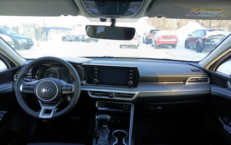 KIA K5, 2021 год, 2 090 000 рублей, 18 фотография