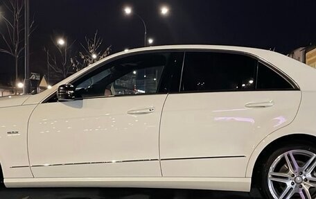 Mercedes-Benz E-Класс, 2012 год, 2 200 000 рублей, 2 фотография