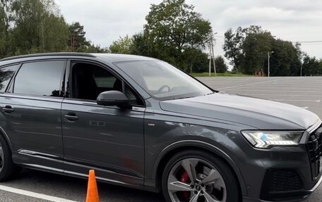 Audi Q7, 2021 год, 8 000 000 рублей, 5 фотография