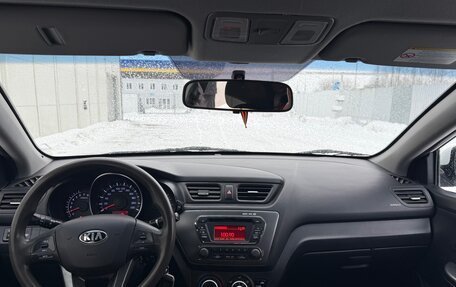 KIA Rio III рестайлинг, 2013 год, 790 000 рублей, 2 фотография