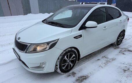 KIA Rio III рестайлинг, 2013 год, 790 000 рублей, 7 фотография