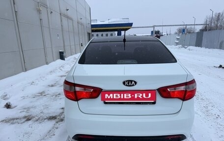 KIA Rio III рестайлинг, 2013 год, 790 000 рублей, 3 фотография
