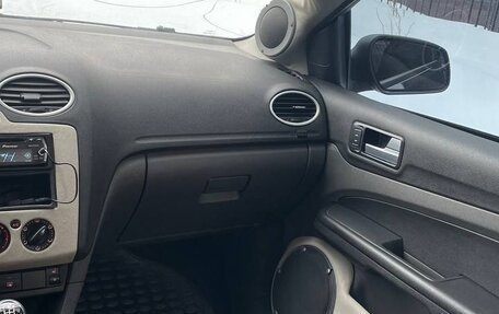 Ford Focus II рестайлинг, 2007 год, 410 000 рублей, 27 фотография