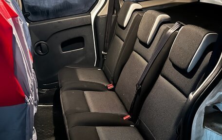 Renault Kangoo II рестайлинг, 2014 год, 1 090 000 рублей, 19 фотография