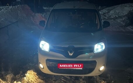 Renault Kangoo II рестайлинг, 2014 год, 1 090 000 рублей, 17 фотография