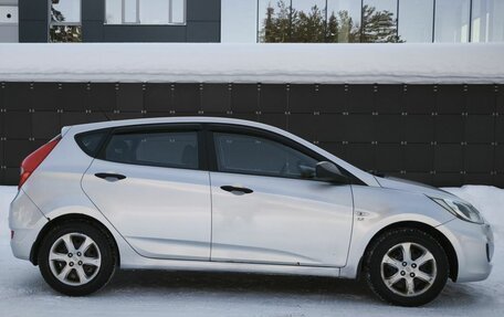 Hyundai Solaris II рестайлинг, 2011 год, 667 000 рублей, 6 фотография