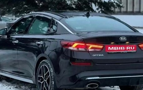 KIA Optima IV, 2018 год, 9 фотография