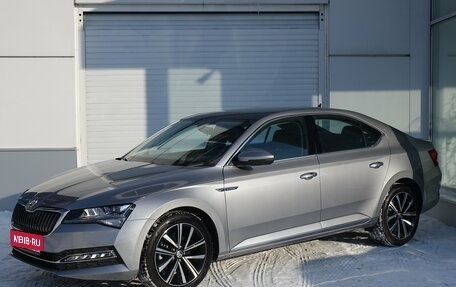 Skoda Superb III рестайлинг, 2025 год, 3 320 000 рублей, 1 фотография