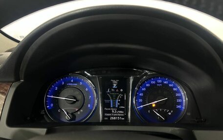 Toyota Camry, 2017 год, 2 019 000 рублей, 7 фотография