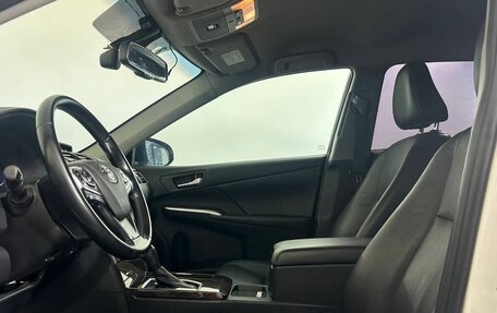 Toyota Camry, 2017 год, 2 019 000 рублей, 8 фотография