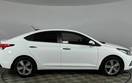 Hyundai Solaris II рестайлинг, 2018 год, 1 400 000 рублей, 8 фотография