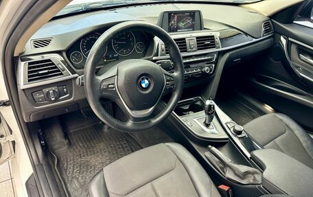 BMW 3 серия, 2017 год, 2 649 900 рублей, 12 фотография