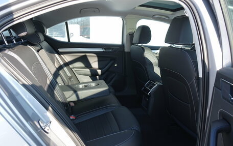 Skoda Superb III рестайлинг, 2025 год, 3 320 000 рублей, 19 фотография