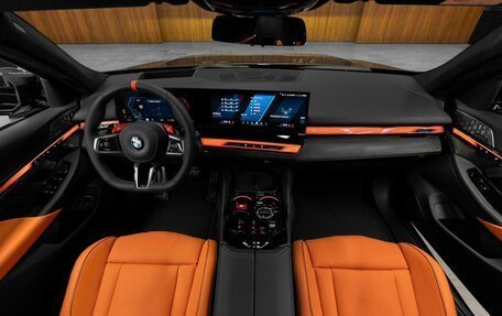 BMW M5, 2025 год, 23 500 000 рублей, 31 фотография