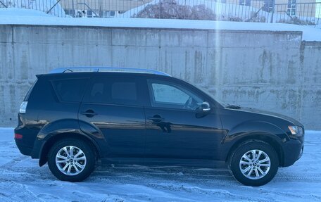 Mitsubishi Outlander III рестайлинг 3, 2010 год, 945 000 рублей, 6 фотография