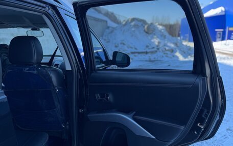 Mitsubishi Outlander III рестайлинг 3, 2010 год, 945 000 рублей, 20 фотография