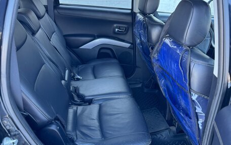 Mitsubishi Outlander III рестайлинг 3, 2010 год, 945 000 рублей, 21 фотография