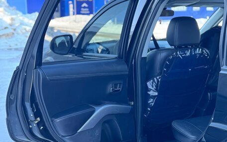 Mitsubishi Outlander III рестайлинг 3, 2010 год, 945 000 рублей, 17 фотография