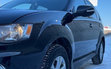 Mitsubishi Outlander III рестайлинг 3, 2010 год, 945 000 рублей, 31 фотография