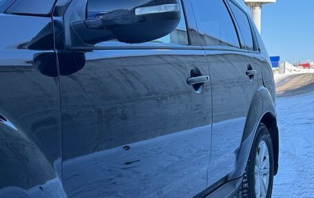 Mitsubishi Outlander III рестайлинг 3, 2010 год, 945 000 рублей, 33 фотография