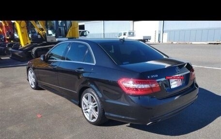 Mercedes-Benz E-Класс, 2012 год, 1 800 000 рублей, 8 фотография